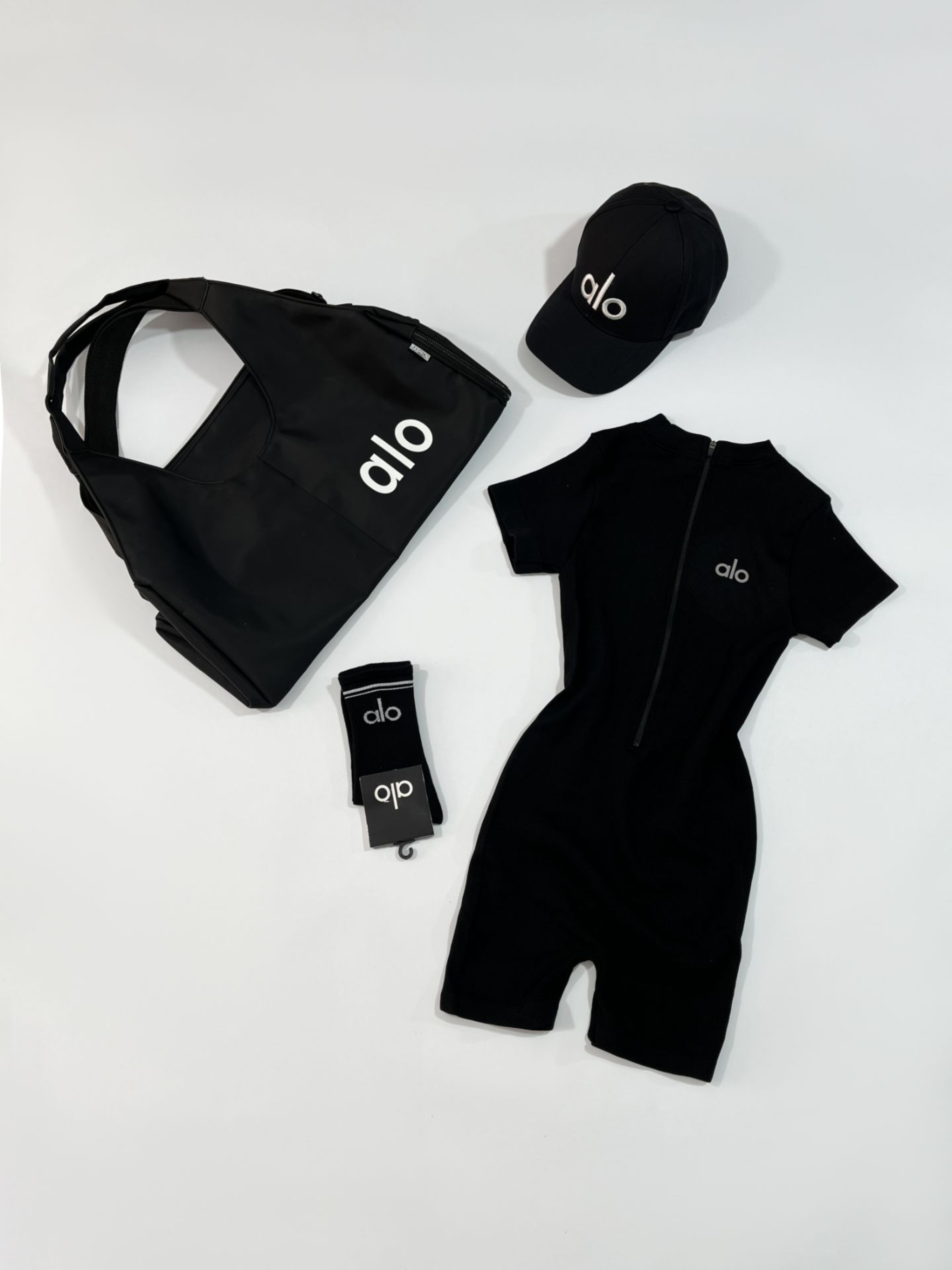 سرهمی ورزشی زنانه شورتکی الو