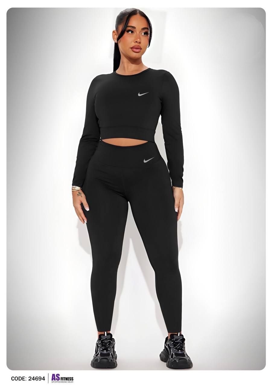 ست کراپ و لگ نایک زنانه ورزشی