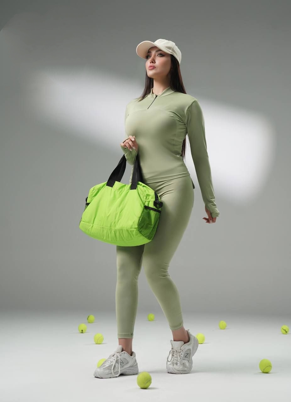 ست بلوز نیم زیپ و لگ کارگو ورزشی زنانه